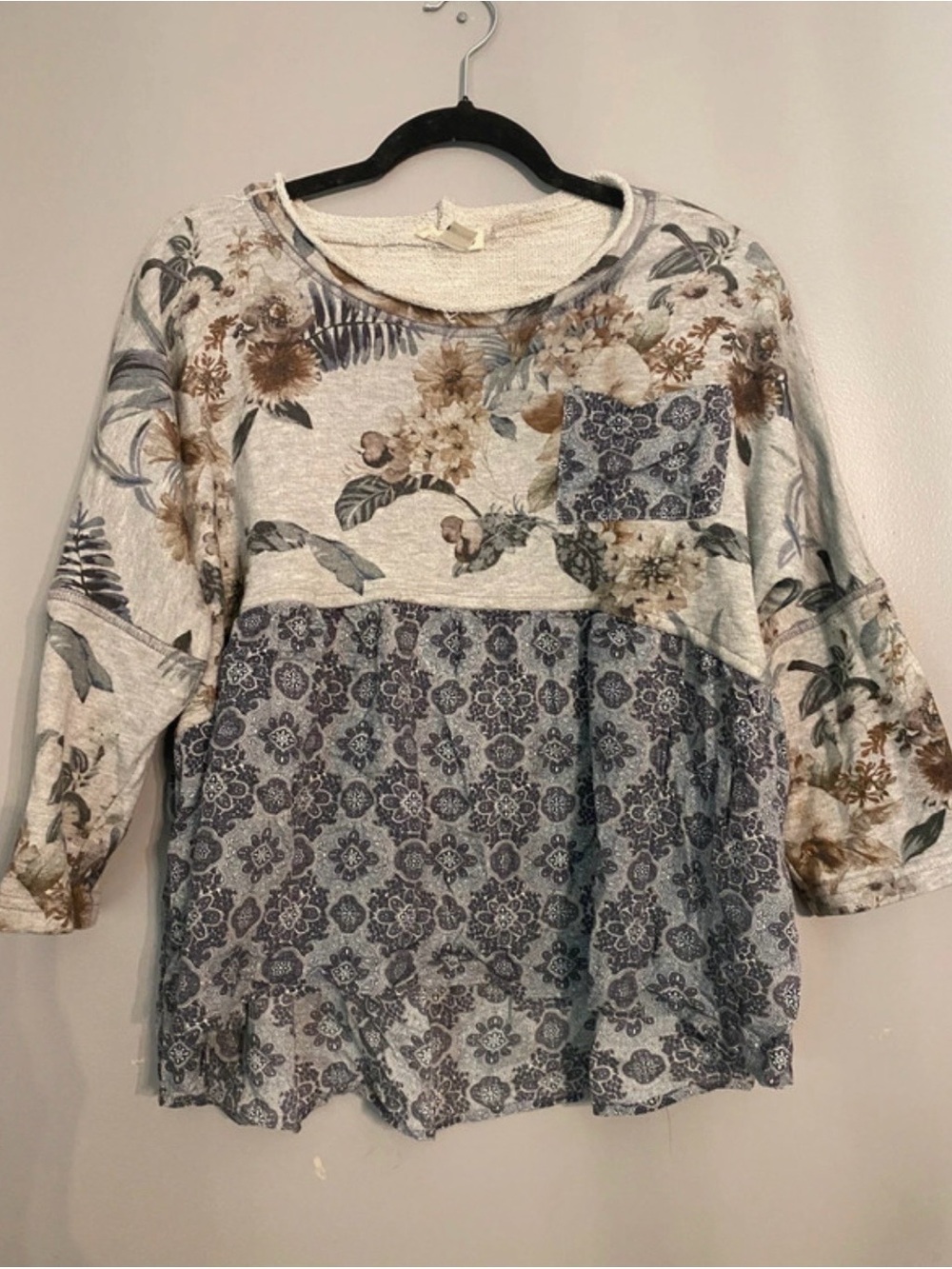 Floral Patchwork Tunic Top in Cream and Blue